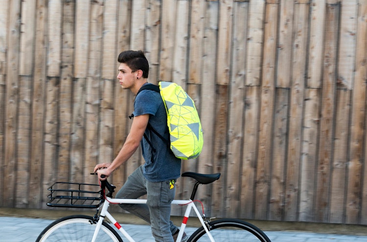 Wowow Regenschutzhaube Bag Cover Urban Street Line