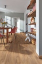 Vorschaubild MEISTER Laminatboden MeisterDesign. laminate LD 150 1288 x 198 x 8 mm 07013 Eiche Hazelbrook Porensynchron-Struktur