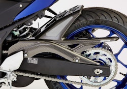 BODYSTYLE Raceline Hinterradabdeckung ABS Kunststoff Carbon Look für YAMAHA MT-03, YZF-R3