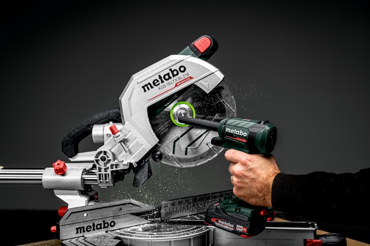 Metabo Akku-Blaspistole im Set mit 2x 4,0 Ah-Akku