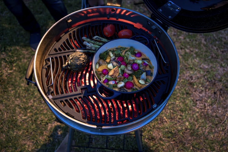 NAPOLEON Holzkohlegrill PRO-CART Ø57 cm  - Modell 2024