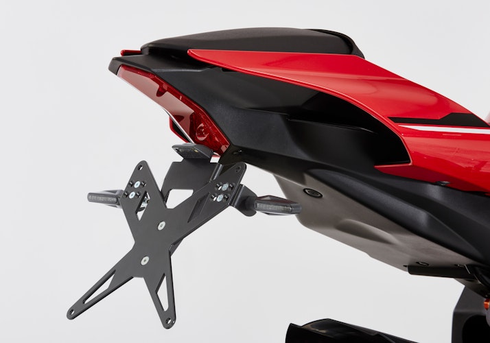 PROTECH X-SHAPE Kennzeichenhalter SET mit Reflektor und Beleuchtung Alu & Stahl Schwarz für YAMAHA YZF-R1, YZF-R1 M