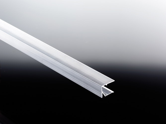 T&J TEJEALU Abschlussprofil 16 mm mit Ablaufbohrung