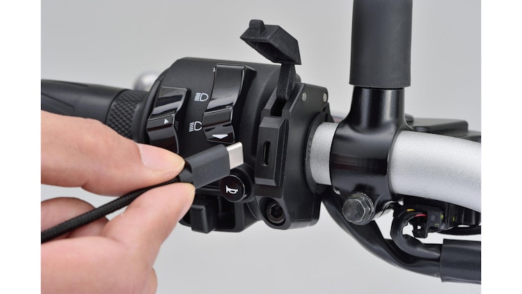 Daytona USB-Slim-Mount Typ-C