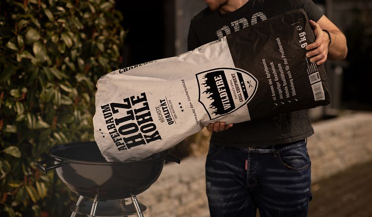Wildfire Aroma Holzkohle vom Apfelbaum 9 kg/ Karton