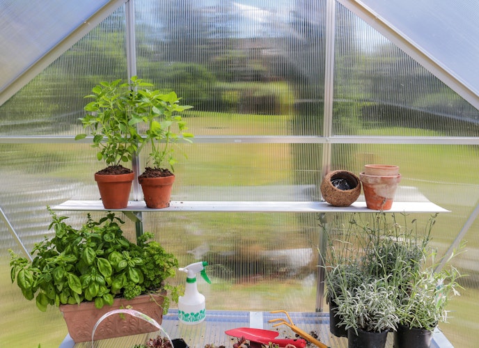 Vitavia Aluminium-Wandregal inkl. Befestigungsmaterial und Stützwinkel