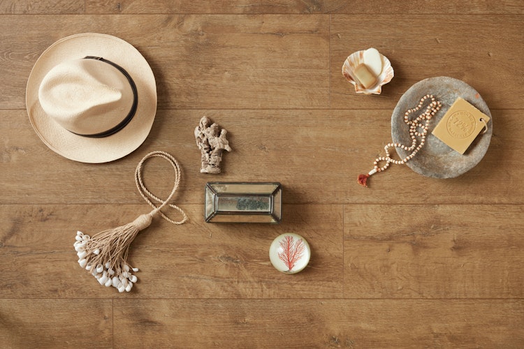 MEISTER Designboden MeisterDesign. comfort DD 600 S 1287 x 220 x 9 mm 6949 Stieleiche cognac Porensynchron-Struktur