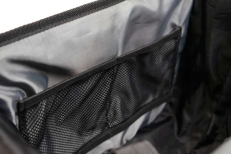 AtranVelo Tasche Commuter Top WP schwarz