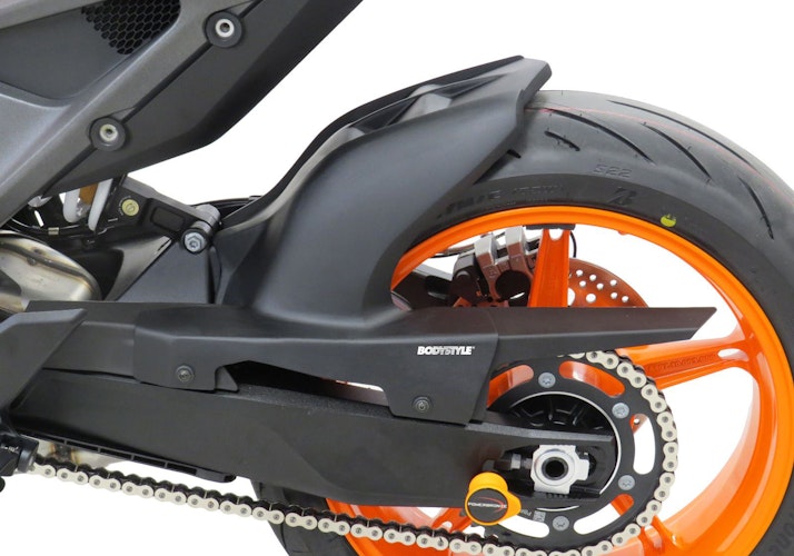 BODYSTYLE Raceline Hinterradabdeckung ABS Kunststoff Carbon Look für KTM 990 Duke, 990 Duke R
