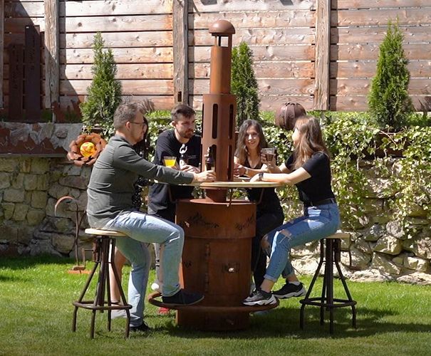 Badeko Stehtischofen in Edelrostoptik
