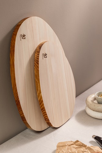 KAI Schneidebrett SHUN HINOKI L Oval