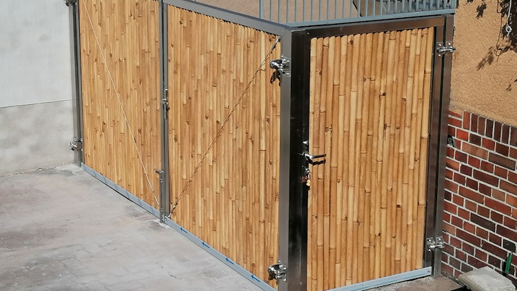 BambusBASIS Modul5 Tür mit Edelstahlrahmen