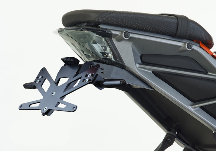 PROTECH X-SHAPE 125ccm Kennzeichenhalter SET mit Reflektor und Beleuchtung Alu & Stahl Schwarz für KTM 125 Duke