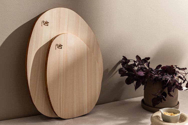 KAI Schneidebrett SHUN HINOKI L Oval