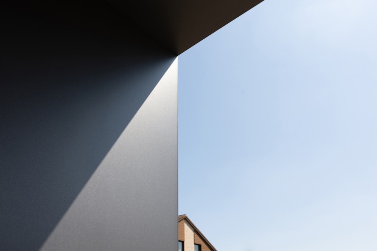 Gutta Rechteckvordach BS Plus 200 inkl. Seitenteil und Briefkasten (neues Modell)