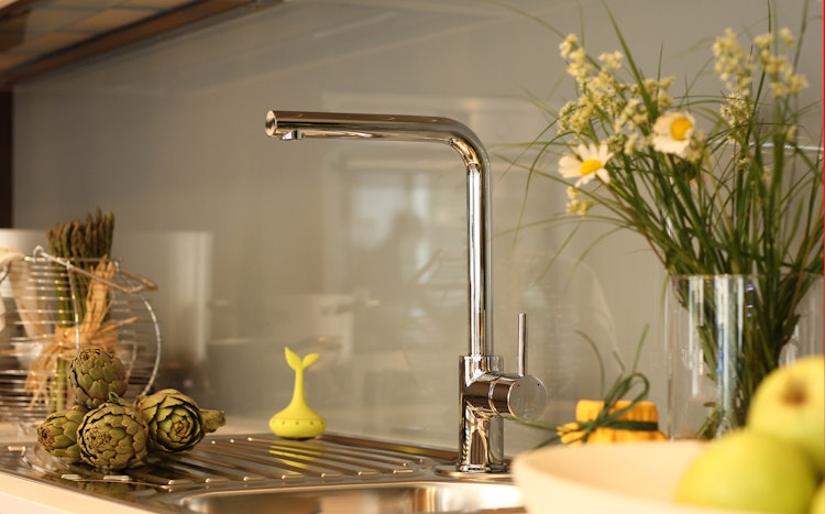 Wasserhahn Küchenarmatur, SAM, mit 360° schwenkbarem L-Auslauf, Verchromt