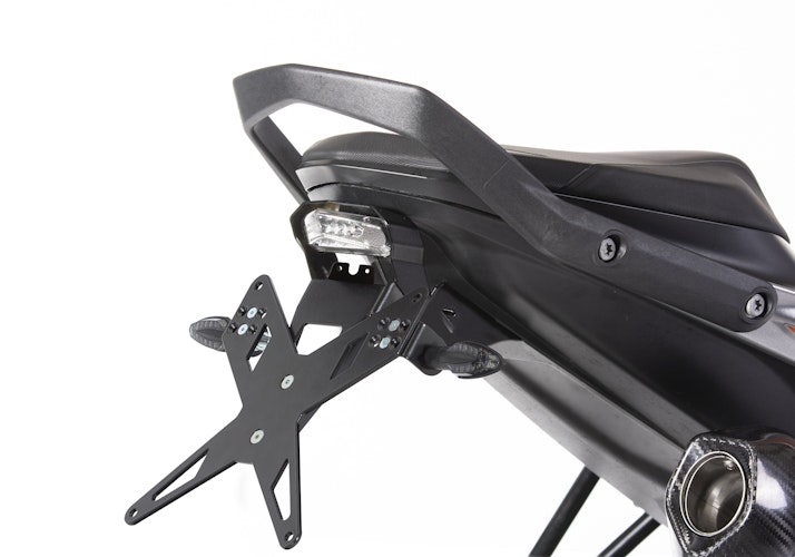 PROTECH X-SHAPE Kennzeichenhalterset mit LED-Rücklicht, Kennzeichenbeleuchtung und Reflektor Alu & Stahl Schwarz für KTM 790 Duke, 890 Duke, 890 Duke GP