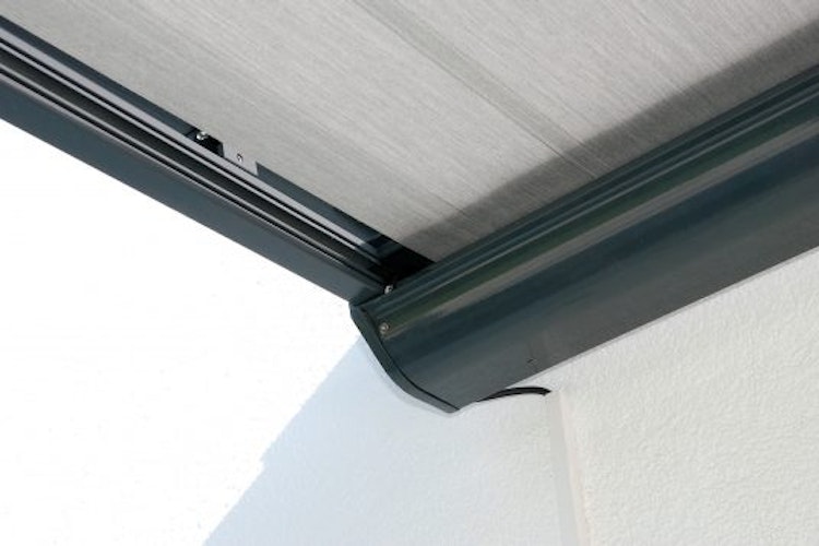 Gutta Unterdachmarkisen mit Motorantrieb für Terrassendach Premium