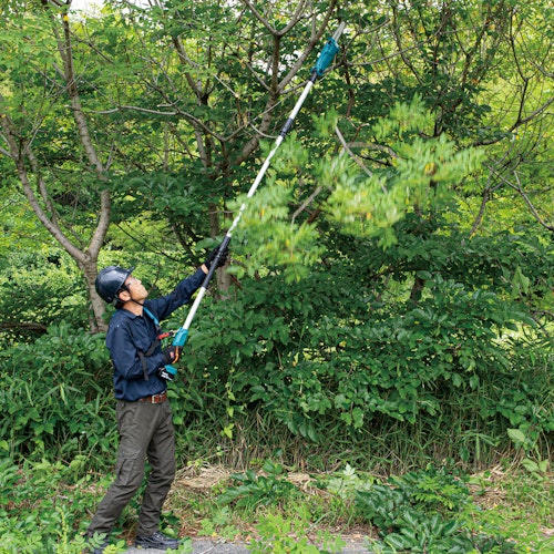 Makita Akku-Hochentaster 18V  DUA200Z