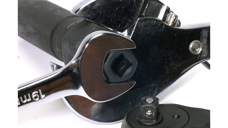 Bikeservice Abzieher für Anlasserfreilauf M24 x 1,0 mm, Innengewinde, Rechtsgewinde