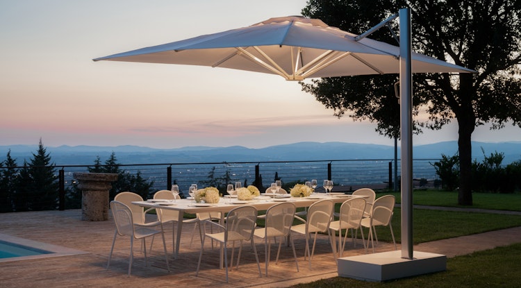 EMU Stapelstuhl RONDA X, Stahl - Abverkauf