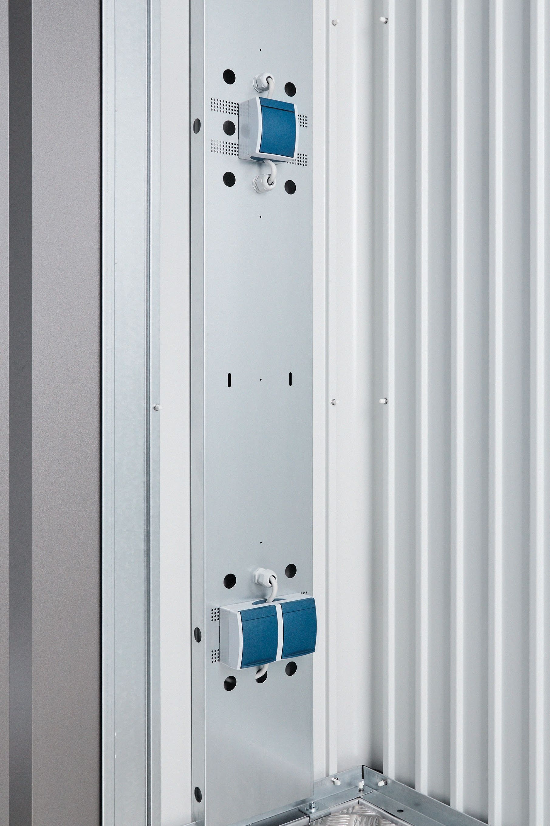Biohort Elektro-Montagepanel für Gerätehaus CasaNova (verzinkt)