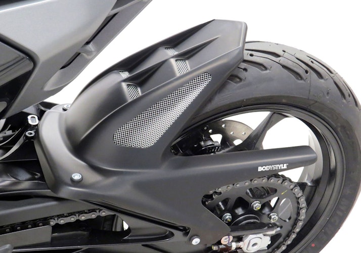 BODYSTYLE Raceline Hinterradabdeckung ABS Kunststoff Carbon Look für KTM 125 Duke, 390 Duke