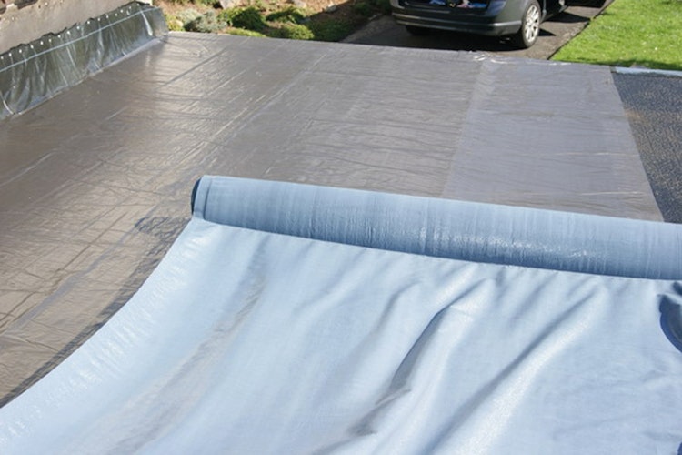 Wolff Finnhaus hochwertige, selbstklebende Dachbahn - Rolle mit 5 m²