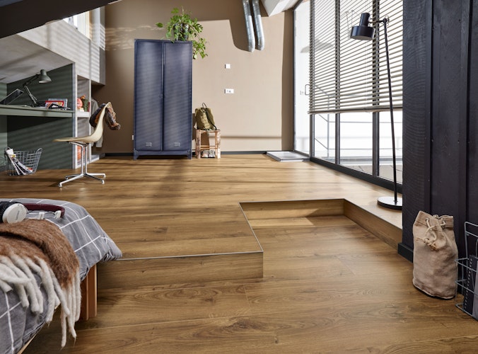 MEISTER Designboden MeisterDesign. comfort DL 600 S 2052 x 219 x 9 mm 7130 Schlosseiche muskat Porensynchron-Struktur