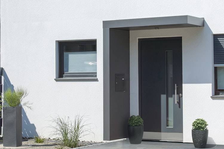 Gutta Rechteckvordach BS Plus 160 inkl. Seitenteil und Briefkasten (neues Modell)