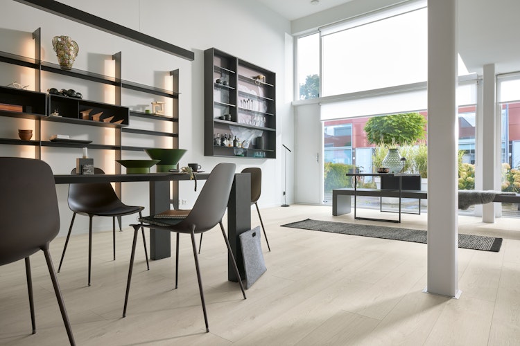 MEISTER Designboden MeisterDesign. comfort DL 600 S 2052 x 219 x 9 mm 7124 Eiche mountain white Porensynchron-Struktur