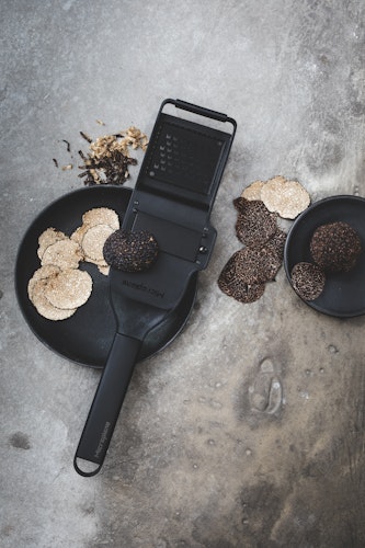 Microplane Trüffel Tool 2in1 BLACK SHEEP Black Steel