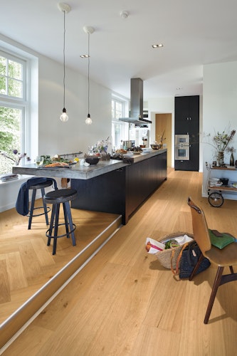 MEISTER Lindura-Holzboden HD 400 Eiche lebhaft gebürstet 8914 - ultramattlackiert