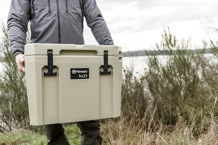 Petromax Kühlbox 25 Liter (sandfarben)