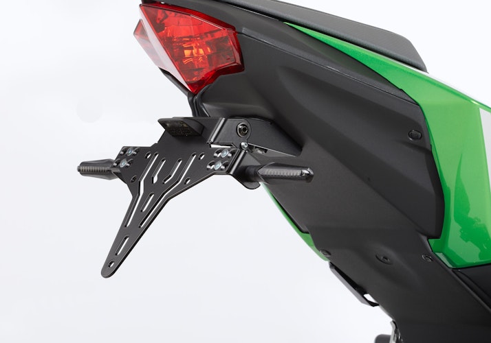 PROTECH V-SHAPE Kennzeichenhalter SET mit Reflektor und Beleuchtung Alu & Stahl Schwarz für KAWASAKI Ninja 125,Z125