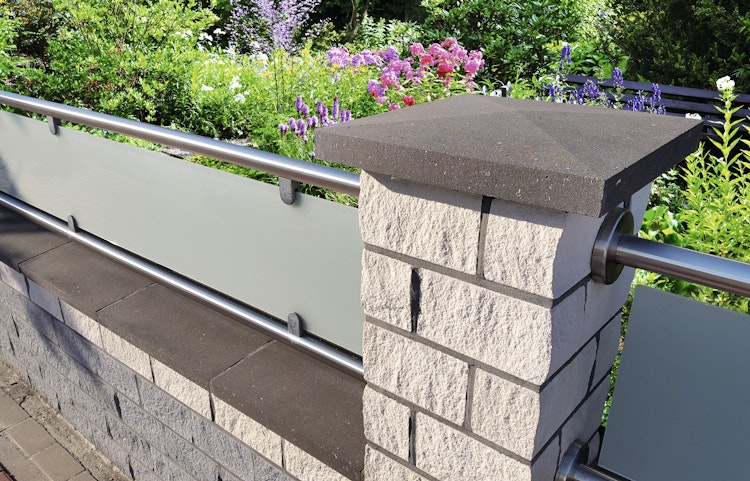 WESERWABEN® Pfeilerabdeckung Spitzdach