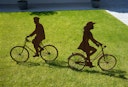 Vorschaubild Badeko Deko-Fahrradfahrerin „Annelies“ in Edelrostoptik
