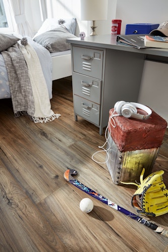 MEISTER Laminatboden MeisterDesign. laminate LL 150 / LL 150 S 6845 Vintage walnut Natural Wood-Struktur