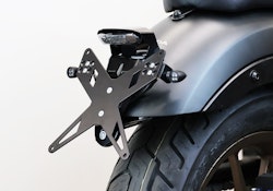PROTECH X-SHAPE Kennzeichenhalterset mit LED-Rücklicht, Kennzeichenbeleuchtung und Reflektor Alu & Stahl Schwarz für HONDA CMX500 Rebel, CMX1100 Rebel
