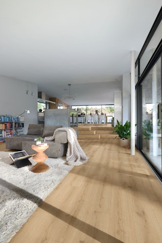 MEISTER Designboden MeisterDesign. comfort DD 600 S 1287 x 220 x 9 mm 7120 Turmeiche creme Porensynchron-Struktur