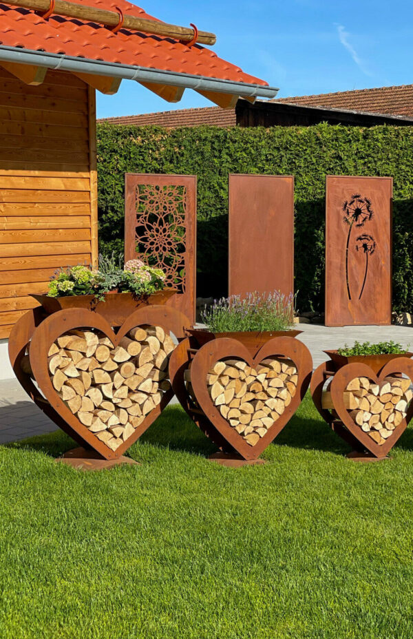 Badeko Herz-Holzregal in Edelrostoptik - 95 cm hoch