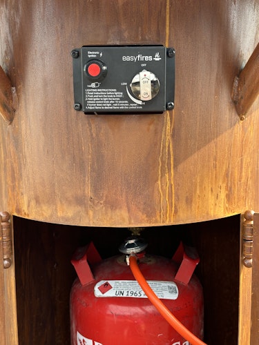 Badeko Stehtischofen ,,Gasfeuer" Ambiente in Edelrostoptik