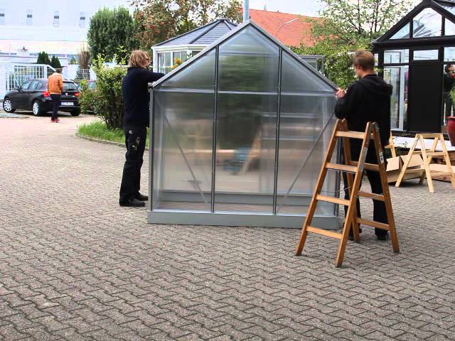 Vitavia Gewächshaus Eris 5000 inkl. 1 Dachfenster, Regenrinnen, Stahlfundamentrahmen - 5 m²