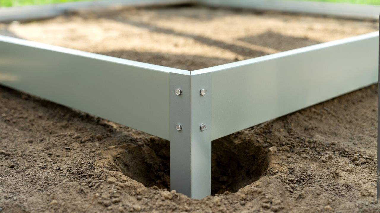 Vitavia Gewächshaus Eris 5000 inkl. 1 Dachfenster, Regenrinnen, Stahlfundamentrahmen - 5 m²