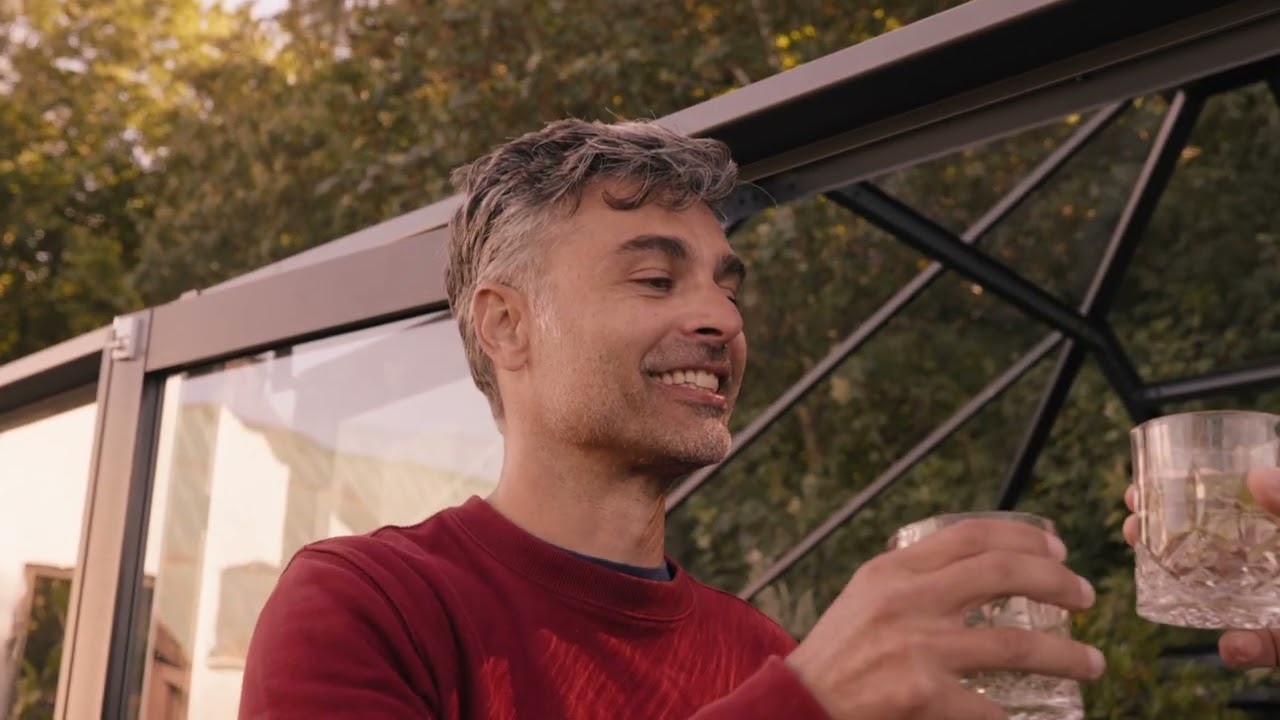 Juliana Gewächshaus Grand Oase anthrazit - 3 mm Sicherheitsglas - 25,6 m² inkl. gratis Fundamentrahmen im Wert von 849 €